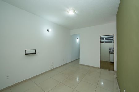 Sala de apartamento para alugar com 3 quartos, 74m² em Estrela Dalva, Belo Horizonte