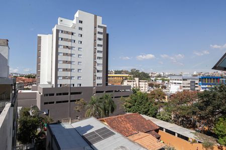 Apartamento à venda com 85m², 3 quartos e 2 vagasVista da suíte 
