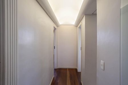 Apartamento à venda com 85m², 3 quartos e 2 vagasCorredor