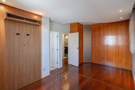 Apartamento à venda com 85m², 3 quartos e 2 vagasSuíte 