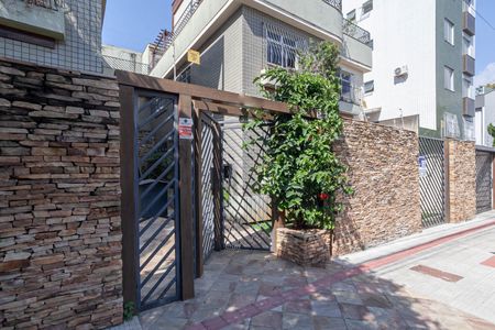 Apartamento à venda com 85m², 3 quartos e 2 vagasFachada