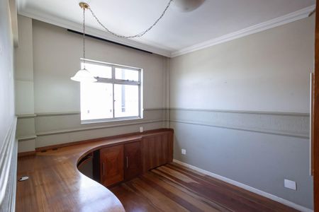 Apartamento à venda com 85m², 3 quartos e 2 vagasQuarto 