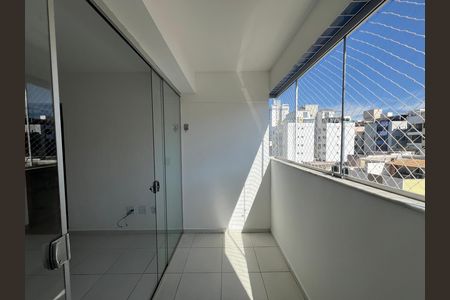 Apartamento para alugar com 105m², 3 quartos e 2 vagas Apartamento para alugar com 105m², 3 quartos e 2 vagasVaranda da Sala