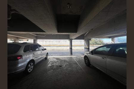 Garagem de apartamento para alugar com 3 quartos, 105m² em Castelo, Belo Horizonte