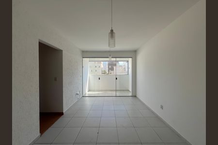 Apartamento para alugar com 3 quartos, 105m² em Castelo, Belo Horizonte