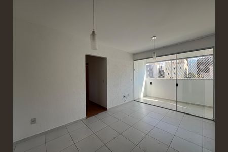 Sala de apartamento para alugar com 3 quartos, 105m² em Castelo, Belo Horizonte