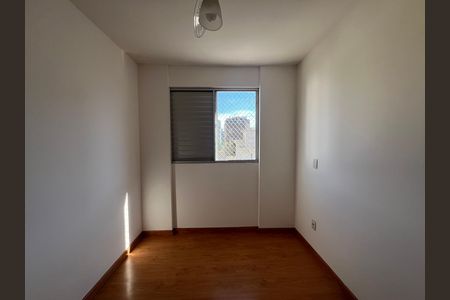 Apartamento para alugar com 105m², 3 quartos e 2 vagas Apartamento para alugar com 105m², 3 quartos e 2 vagasQuarto 1