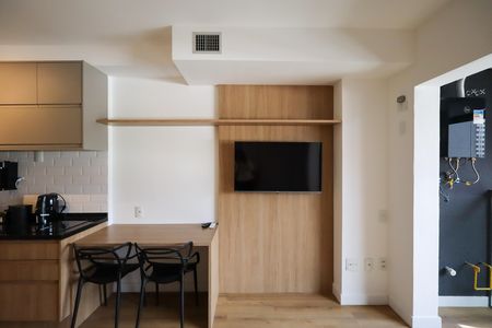 Quarto de kitnet/studio para alugar com 1 quarto, 40m² em Santo Amaro, São Paulo