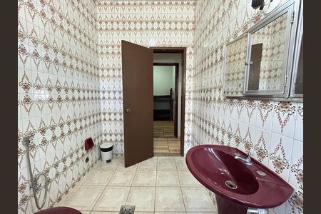 Casa para alugar com 3 quartos, 492m² em Chácara Novo Horizonte, Contagem