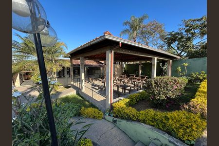 Casa para alugar com 3 quartos, 492m² em Chácara Novo Horizonte, Contagem
