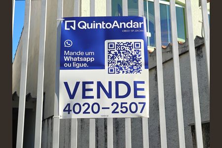 Casa à venda com 266m², 3 quartos e 7 vagas Casa à venda com 266m², 3 quartos e 7 vagasPlaquinha