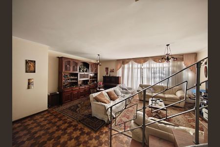 Casa à venda com 266m², 3 quartos e 7 vagas Casa à venda com 266m², 3 quartos e 7 vagasSala