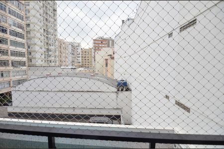 Apartamento à venda com 135m², 3 quartos e 2 vagas Apartamento à venda com 135m², 3 quartos e 2 vagasQuarto 2