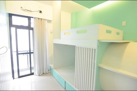Quarto 2 de apartamento à venda com 3 quartos, 135m² em Tijuca, Rio de Janeiro