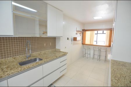 Cozinha de apartamento à venda com 3 quartos, 135m² em Tijuca, Rio de Janeiro