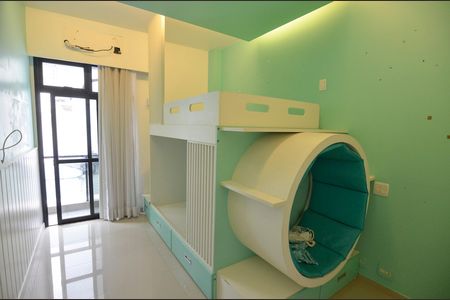 Apartamento à venda com 135m², 3 quartos e 2 vagas Apartamento à venda com 135m², 3 quartos e 2 vagasQuarto 2