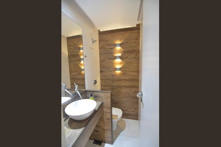 Apartamento à venda com 135m², 3 quartos e 2 vagas Apartamento à venda com 135m², 3 quartos e 2 vagasLavabo