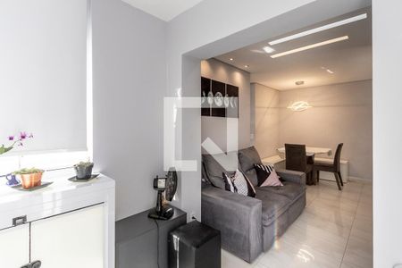 Apartamento à venda com 56m², 2 quartos e 1 vaga