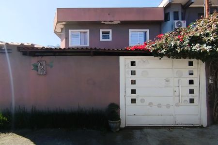 Casa à venda com 3 quartos, 90m² em Jardim Nove de Julho, São Paulo