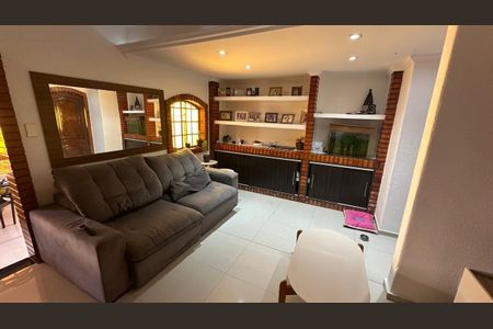 Sala de casa de condomínio à venda com 3 quartos, 200m² em Santa Tereza, Porto Alegre