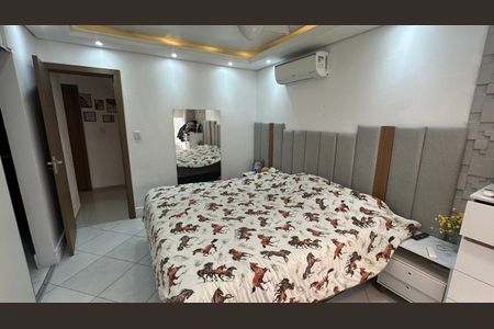 Quarto de casa de condomínio à venda com 3 quartos, 200m² em Santa Tereza, Porto Alegre