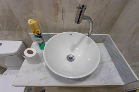 Banheiro  de apartamento à venda com 1 quarto, 52m² em Centro, Diadema