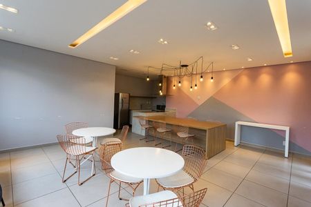 Apartamento à venda com 52m², 1 quarto e 1 vaga Apartamento à venda com 52m², 1 quarto e 1 vagaÁrea comum - Salão de festas