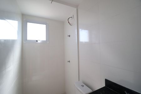 Apartamento para alugar com 58m², 2 quartos e 1 vagaBanheiro do Quarto 2