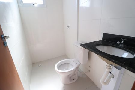 Apartamento para alugar com 58m², 2 quartos e 1 vagaBanheiro do Quarto 2