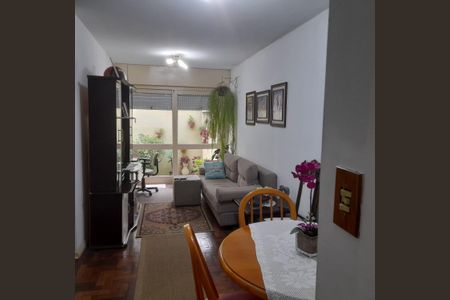 Sala de apartamento para alugar com 1 quarto, 55m² em Passo d’Areia, Porto Alegre