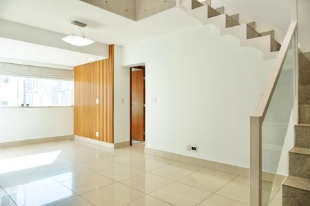 Apartamento para alugar com 3 quartos, 140m² em Funcionários, Belo Horizonte