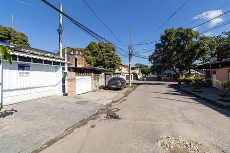 Vista da Rua de casa à venda com 4 quartos, 370m² em Campo Grande, Rio de Janeiro