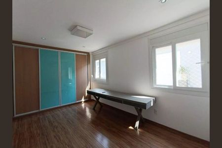 Casa de condomínio para alugar com 254m², 3 quartos e 4 vagasQuarto 3