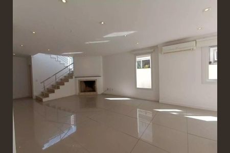 Sala de casa de condomínio para alugar com 3 quartos, 254m² em Neópolis, Gravataí