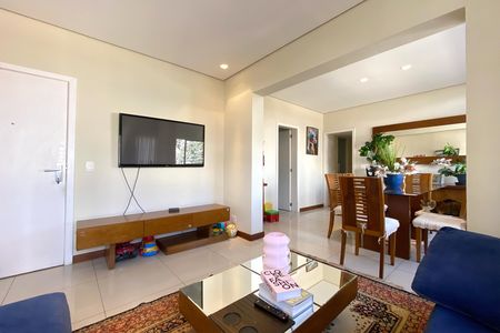 Apartamento à venda com 3 quartos, 96m² em Santo Antônio, Belo Horizonte