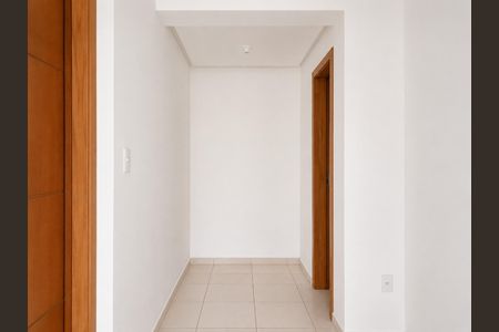 Corredor de casa de condomínio para alugar com 3 quartos, 89m² em Dom Feliciano, Gravataí