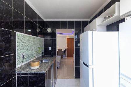 Apartamento para alugar com 50m², 2 quartos e 1 vaga Apartamento para alugar com 50m², 2 quartos e 1 vagaCozinha e Área de Serviço