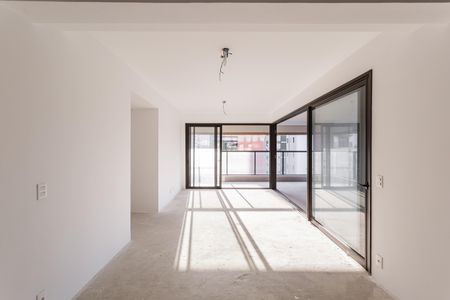 Sala de apartamento à venda com 3 quartos, 153m² em Indianópolis, São Paulo