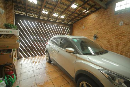Garagem  de casa para alugar com 3 quartos, 150m² em Paulicéia, São Bernardo do Campo