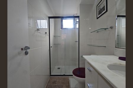 Apartamento para alugar com 116m², 3 quartos e 2 vagas Apartamento para alugar com 116m², 3 quartos e 2 vagasBanheiro da Suíte 3
