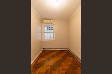 Quarto 3 de apartamento para alugar com 4 quartos, 130m² em Petrópolis, Porto Alegre