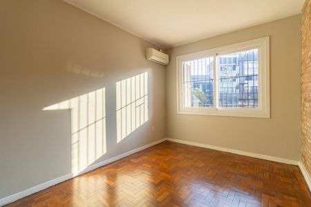 Sala de apartamento para alugar com 4 quartos, 130m² em Petrópolis, Porto Alegre