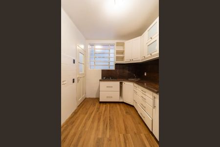 Apartamento para alugar com 130m², 4 quartos e sem vaga Apartamento para alugar com 130m², 4 quartos e sem vagaCozinha