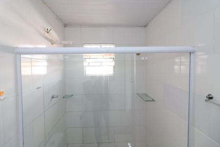 Banheiro de casa para alugar com 1 quarto, 55m² em Pestana, Osasco