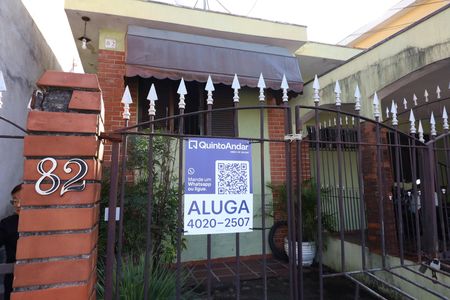 Fachada de casa para alugar com 1 quarto, 55m² em Pestana, Osasco
