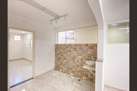 Cozinha de casa à venda com 3 quartos, 170m² em Vila Yara, Osasco