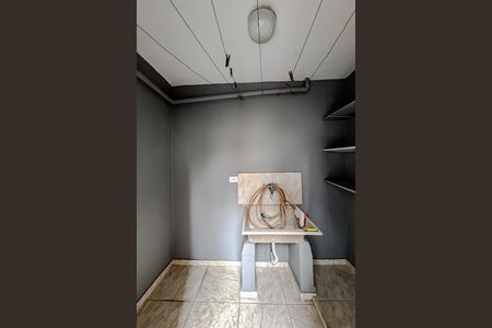Área de Serviço de casa para alugar com 3 quartos, 120m² em Vila Santo Estevão, São Paulo