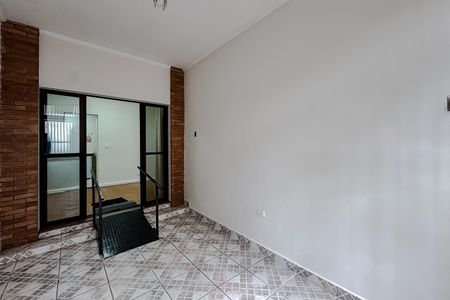 Garagem de casa para alugar com 3 quartos, 120m² em Vila Santo Estevão, São Paulo