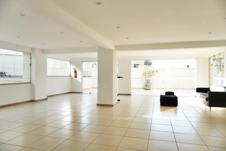 Apartamento para alugar com 125m², 4 quartos e 2 vagas Apartamento para alugar com 125m², 4 quartos e 2 vagasÁrea comum - Salão de festas