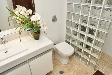 Apartamento para alugar com 125m², 4 quartos e 2 vagas Apartamento para alugar com 125m², 4 quartos e 2 vagasBanheiro da Suíte